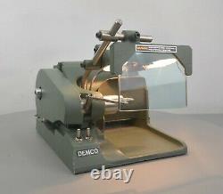 Demco Modèle E96 High Speed Dental Alloy 2-speed Grinder & Polisher With Light
